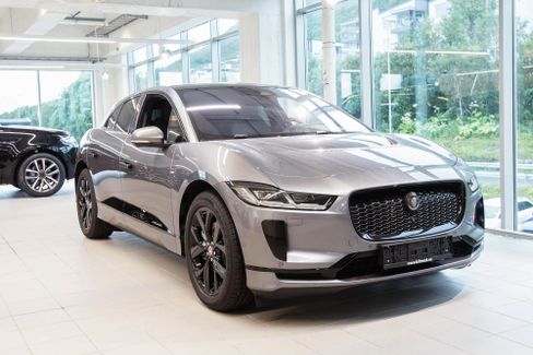 JaguarI Pace sølv